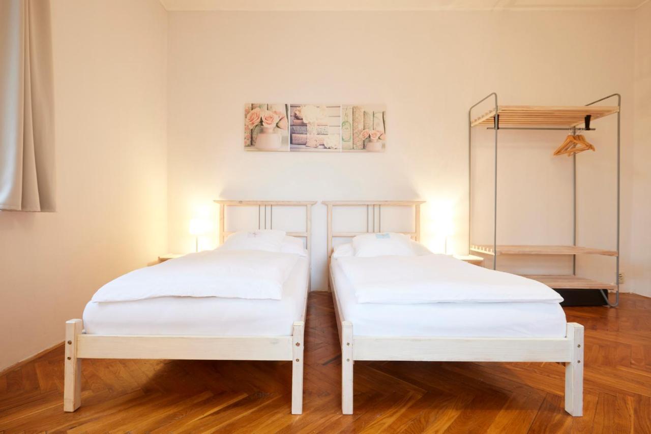 Wellness Penzion U Muzea Liberec Ngoại thất bức ảnh